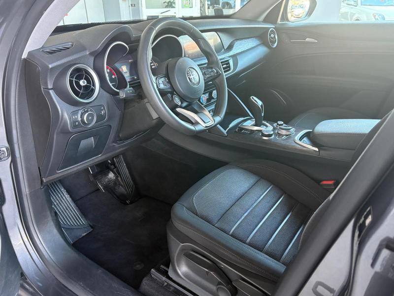 Alfa Romeo Stelvio 2.2 t Business rwd 160cv auto