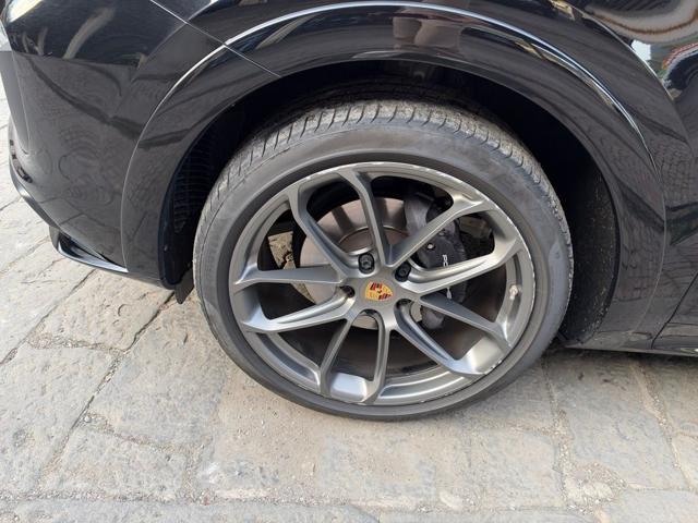 PORSCHE Cayenne Coupé 3.0 V6