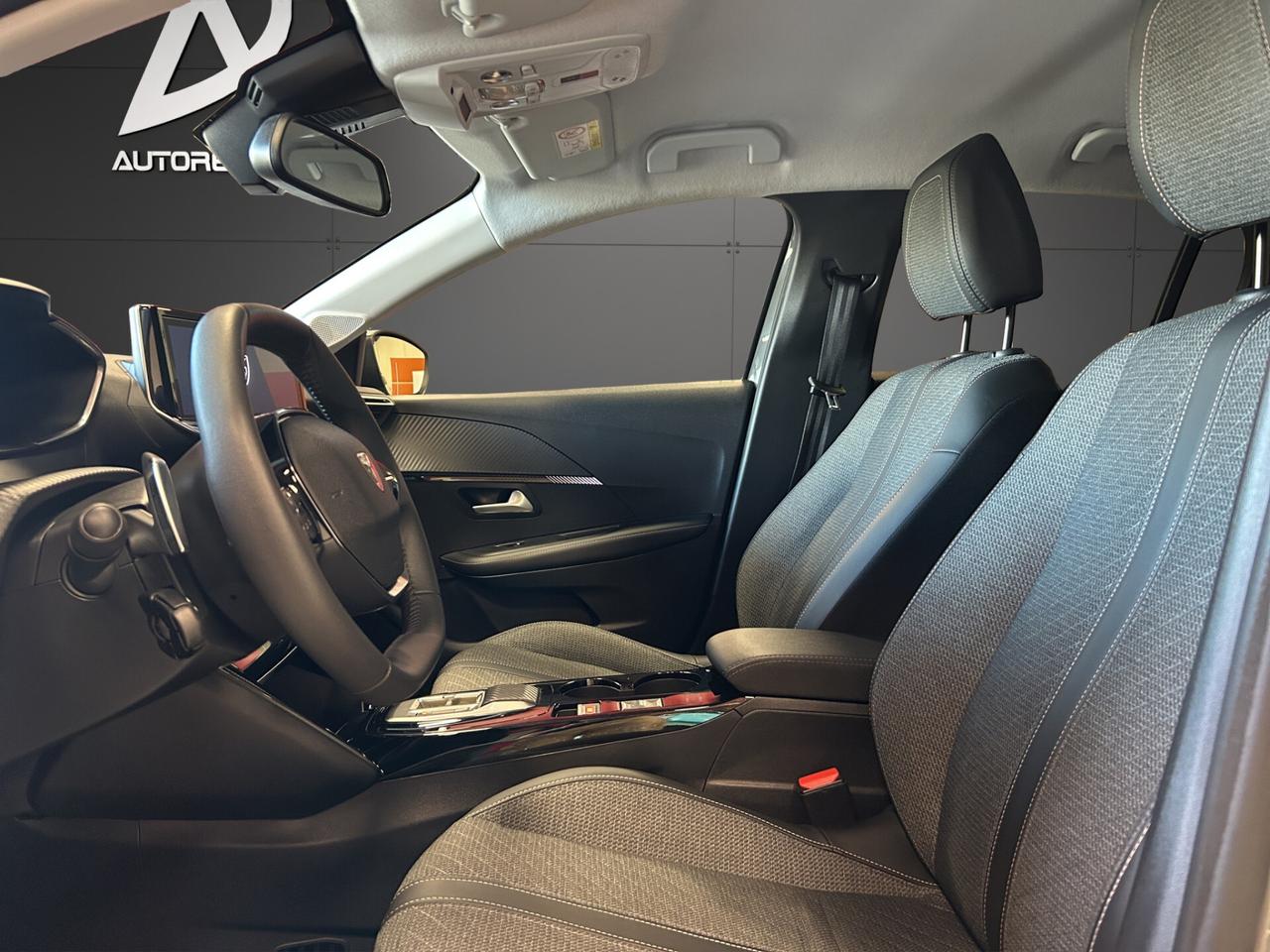 Peugeot 208 2081200 HYBRID ALLURE 110 CV AUTOM.