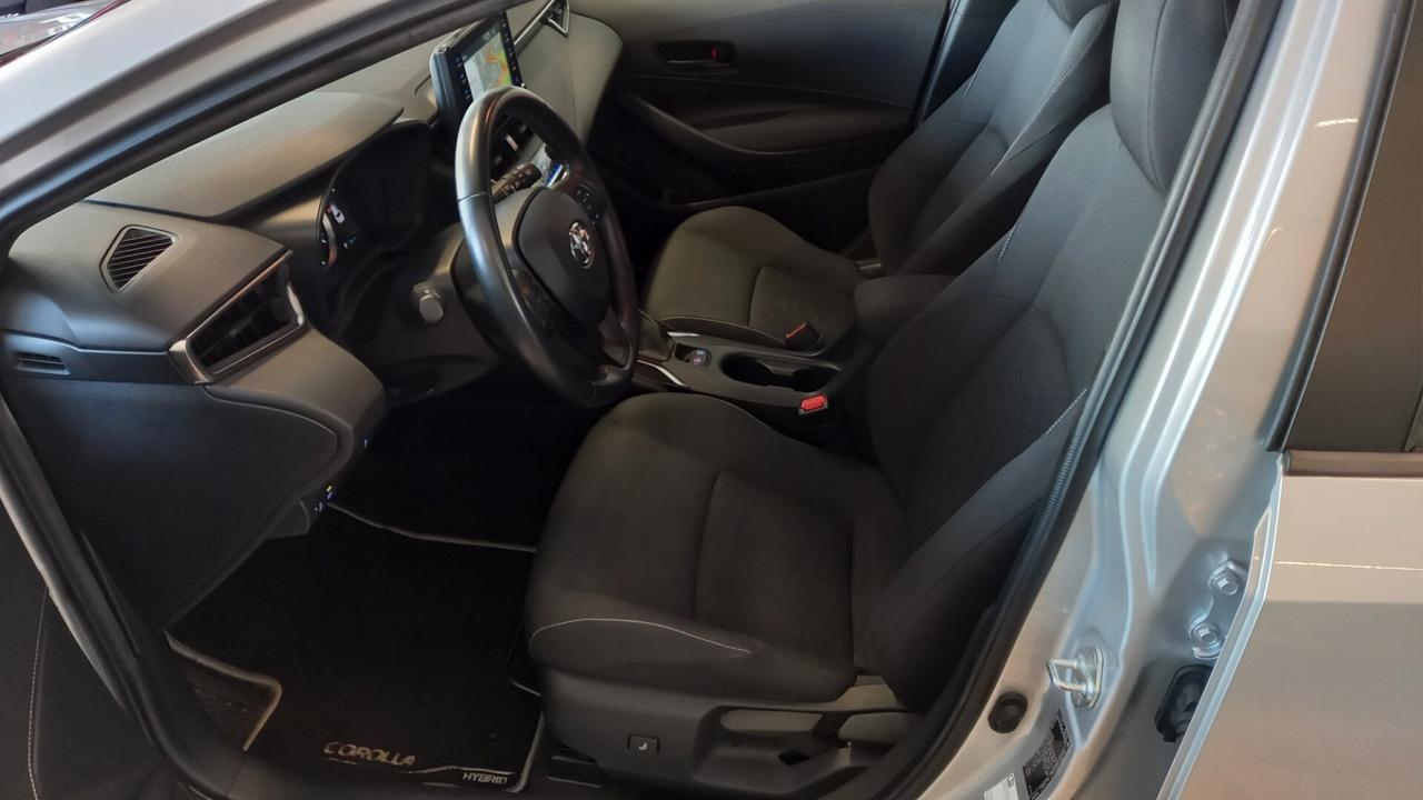 Toyota Corolla Touring Sports 1.8 Hybrid Business