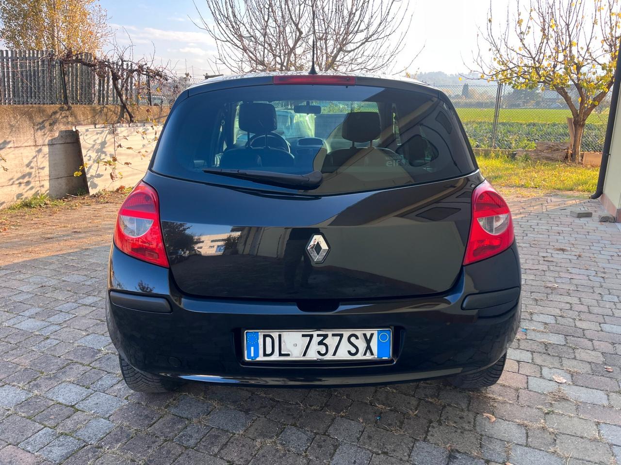 Renault Clio 1.2 16V 5 porte Le Iene