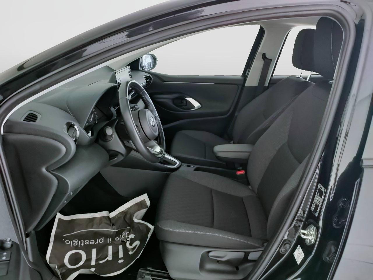 TOYOTA Yaris IV 2020 - Yaris 1.5h Active