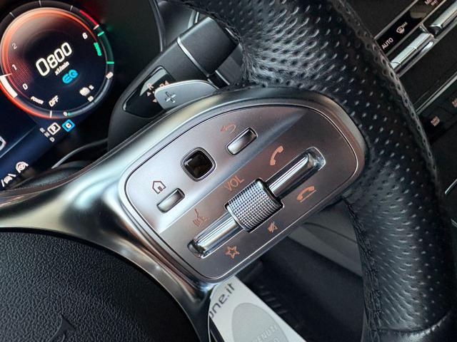 MERCEDES-BENZ GLC 300 de 4Matic Plug-in hybrid Coupé Premium Plus.