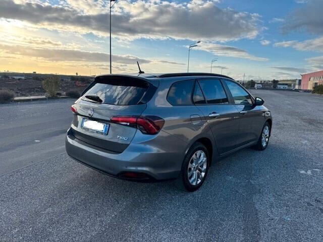 Fiat Tipo 1.3 Mjt S&S SW Lounge
