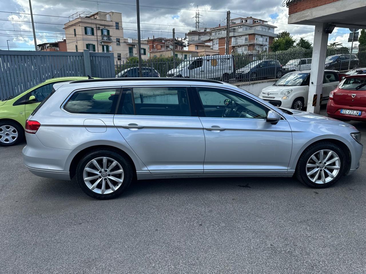 Volkswagen Passat 2.0 TDI DSG Business BlueMotion Technology
