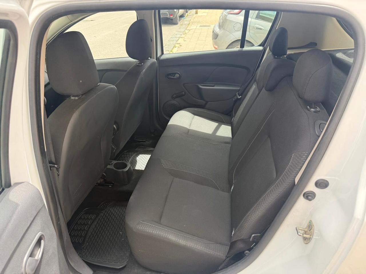 Dacia Sandero 1.5 dCi 8V 75CV Start&Stop Lauréate