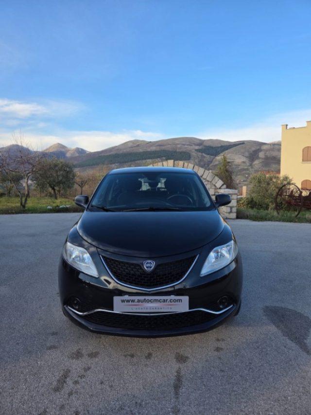 LANCIA Ypsilon 1.2 69 CV 5 porte GPL Ecochic Gold
