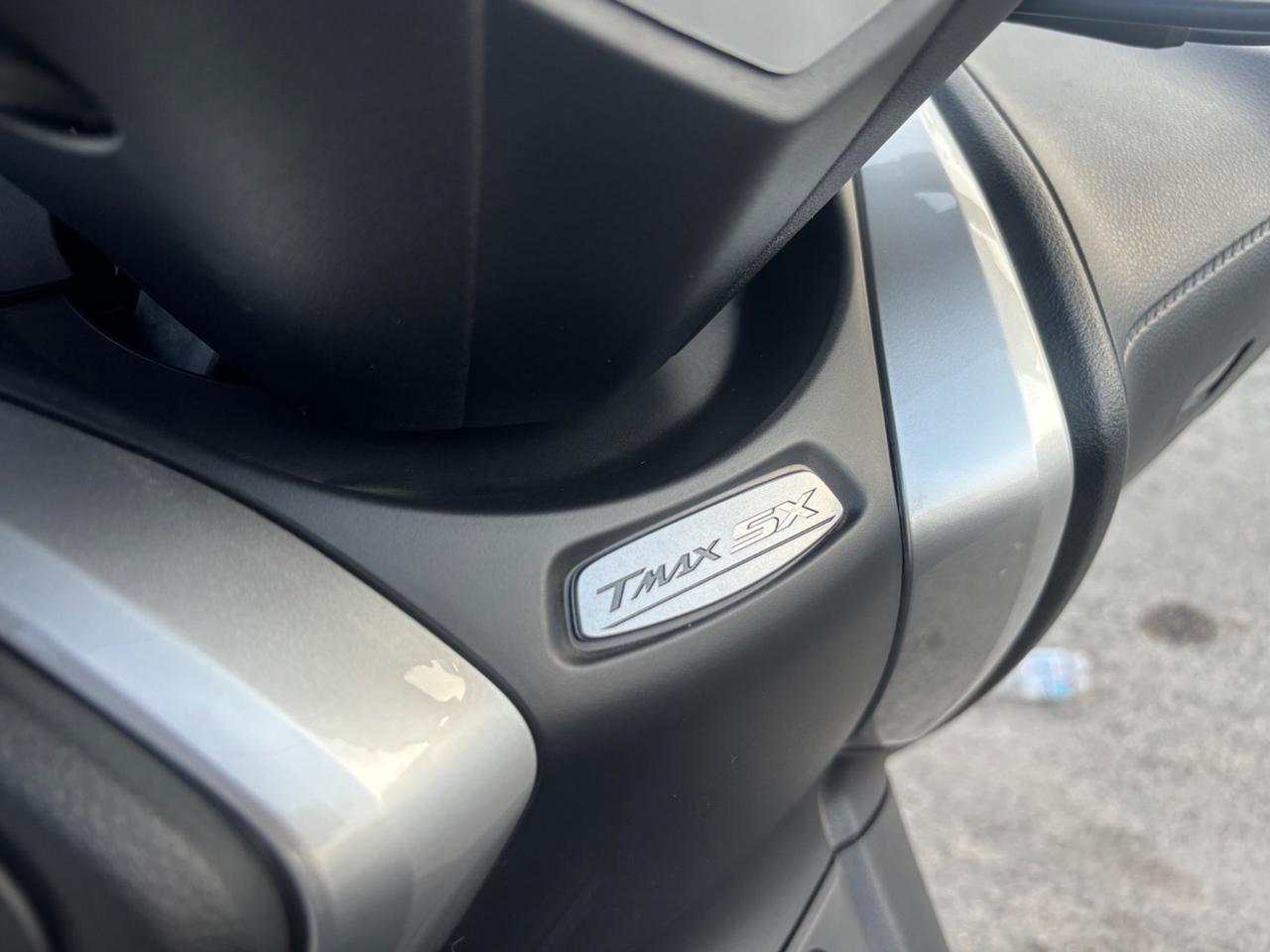 Yamaha T Max 530 Sx ( solo 6000 km )