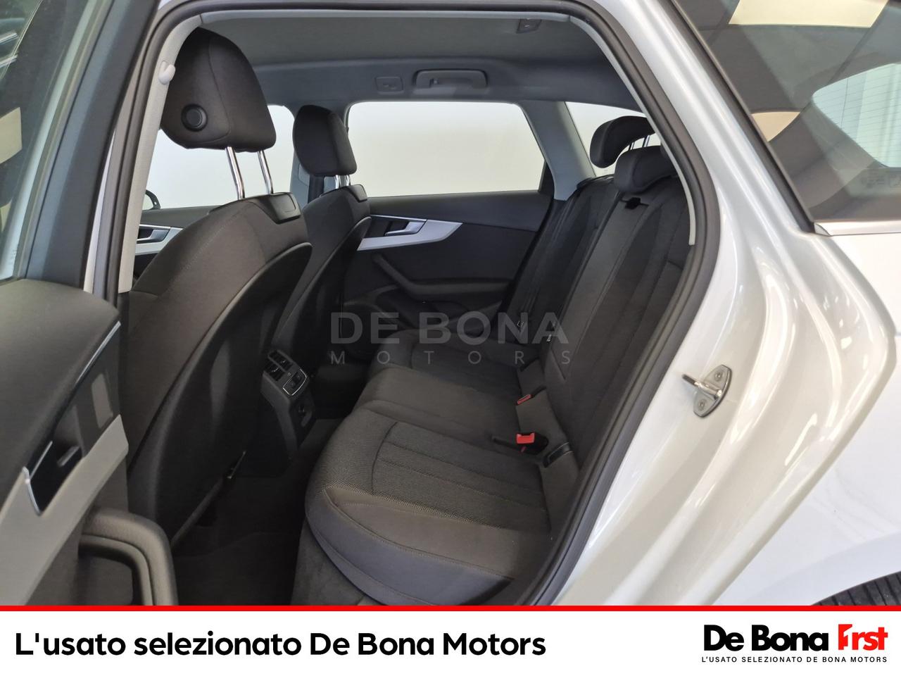 Audi A4 avant 40 2.0 tdi mhev business advanced quattro 204cv s-tronic