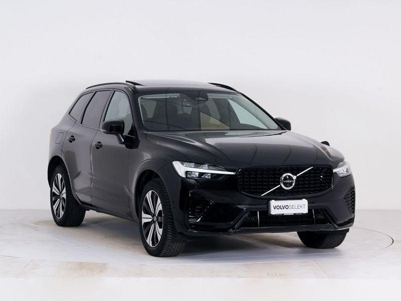 Volvo XC60 T6 Plug-in hybrid AWD automatico Plus Dark