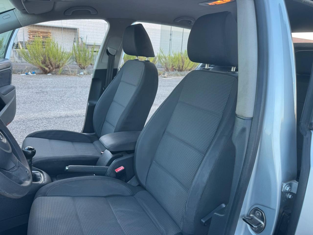 Volkswagen Golf 1.2 5 porte PER NEOPATENTATI