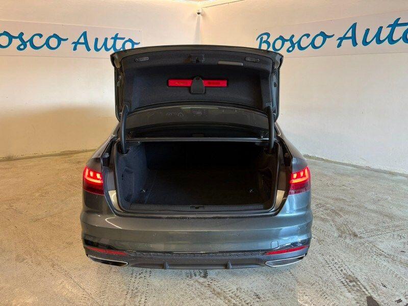 AUDI A4 40 TDI quattro S tronic S line edition