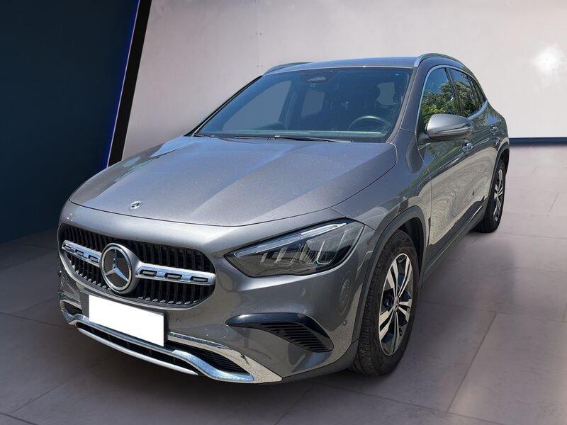 Mercedes-Benz GLA GLA-H247 2023 180 d Executive auto