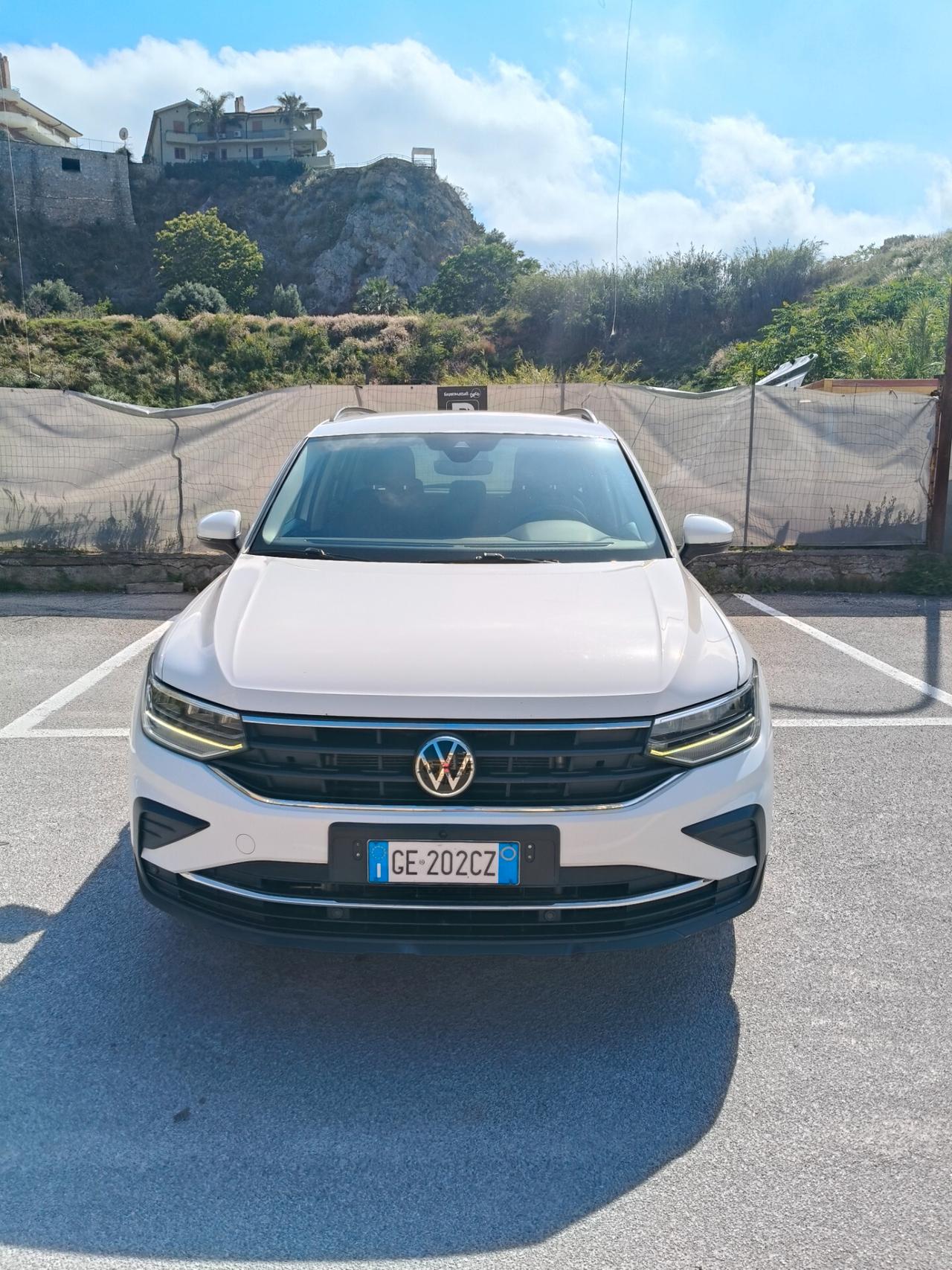 Volkswagen Tiguan 2.0 TDI 150 CV SCR DSG Elegance