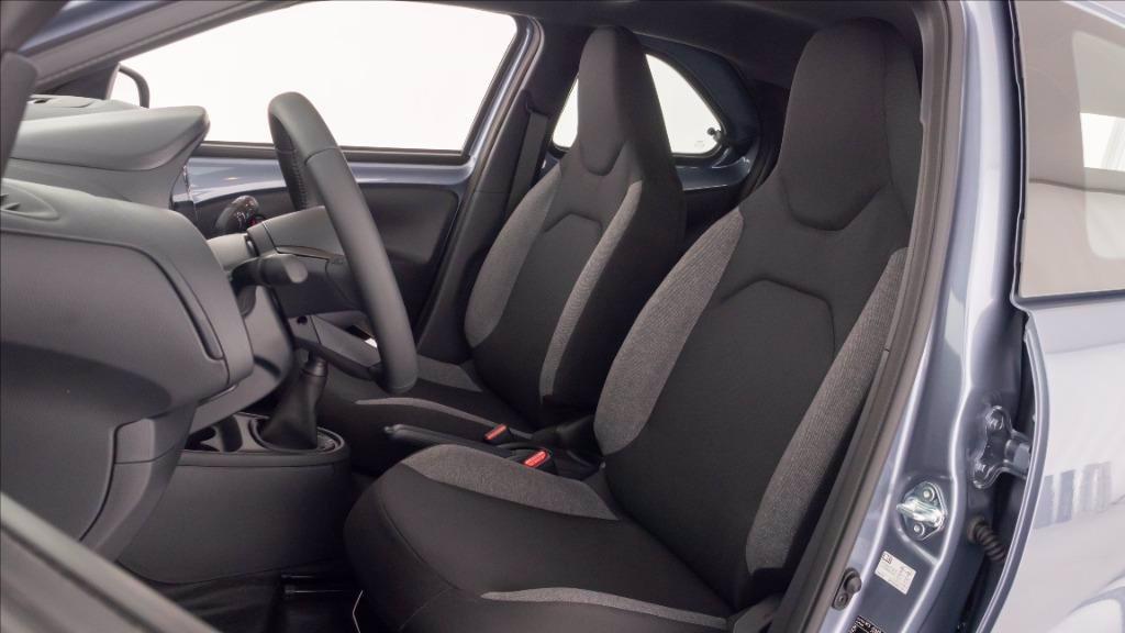 TOYOTA Aygo X 1.0 Active 72cv s-cvt del 2025