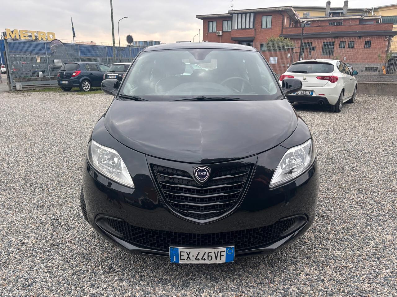 Lancia Ypsilon 1.2 69 CV 5 porte S&S Silver