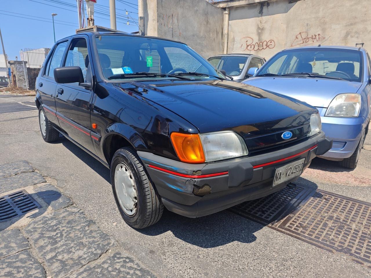 Ford Fiesta 1.1 5 porte Ghia
