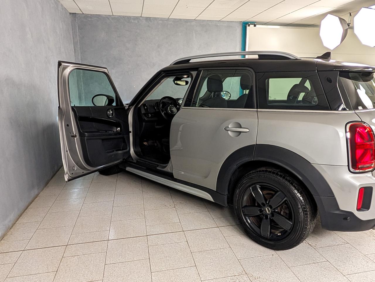 Mini Cooper Countryman Cooper 1.5 Automatic Essential