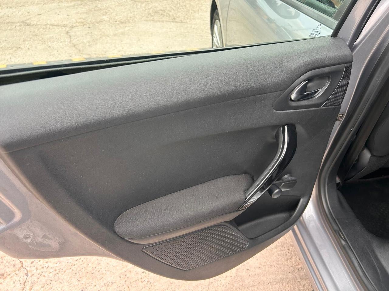 Peugeot 208 PureTech 82 5 porte Active