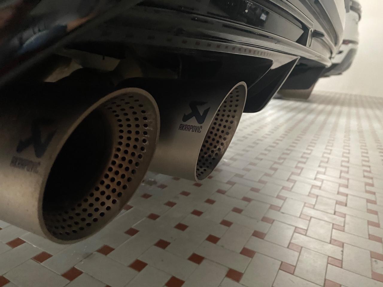 Volkswagen T-Roc R 4Motion 300cv TAGLIANDI