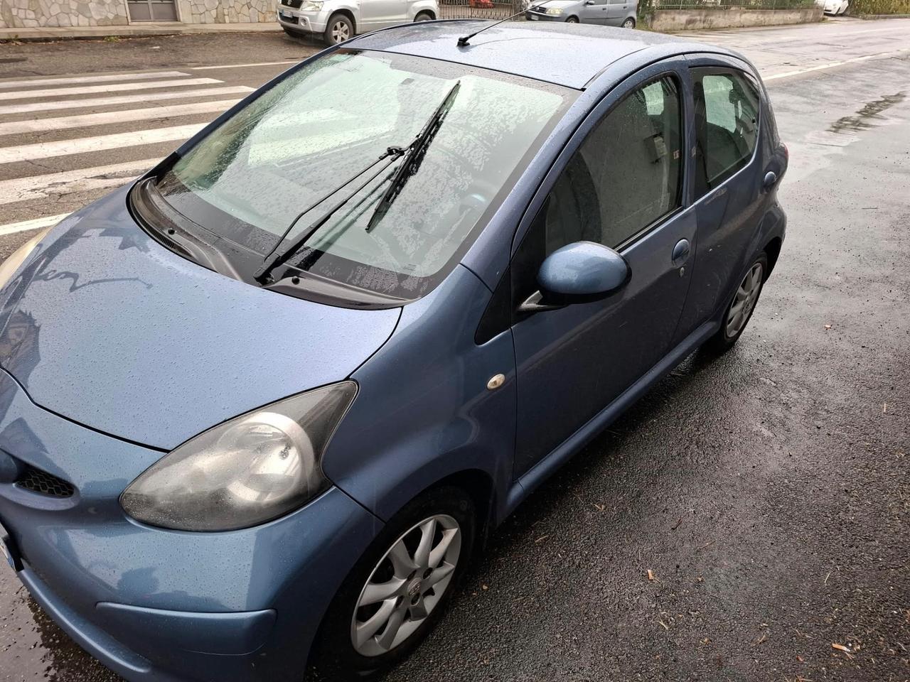 Toyota Aygo 1.0 12V VVT-i 5 porte