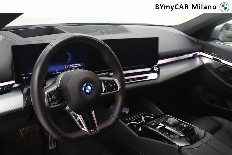 BMW i5 Berlina MSport edition xDrive40