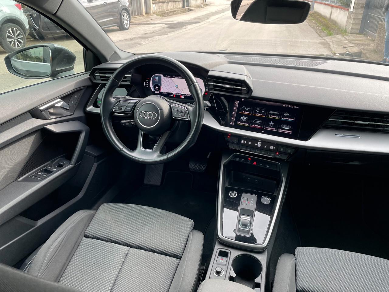 AUDI A3 SPB 2.0 TDI 116CV s-tronic S LINE EDITION