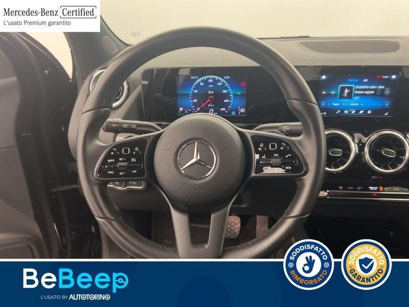 Mercedes-Benz GLA 180 D SPORT AUTO