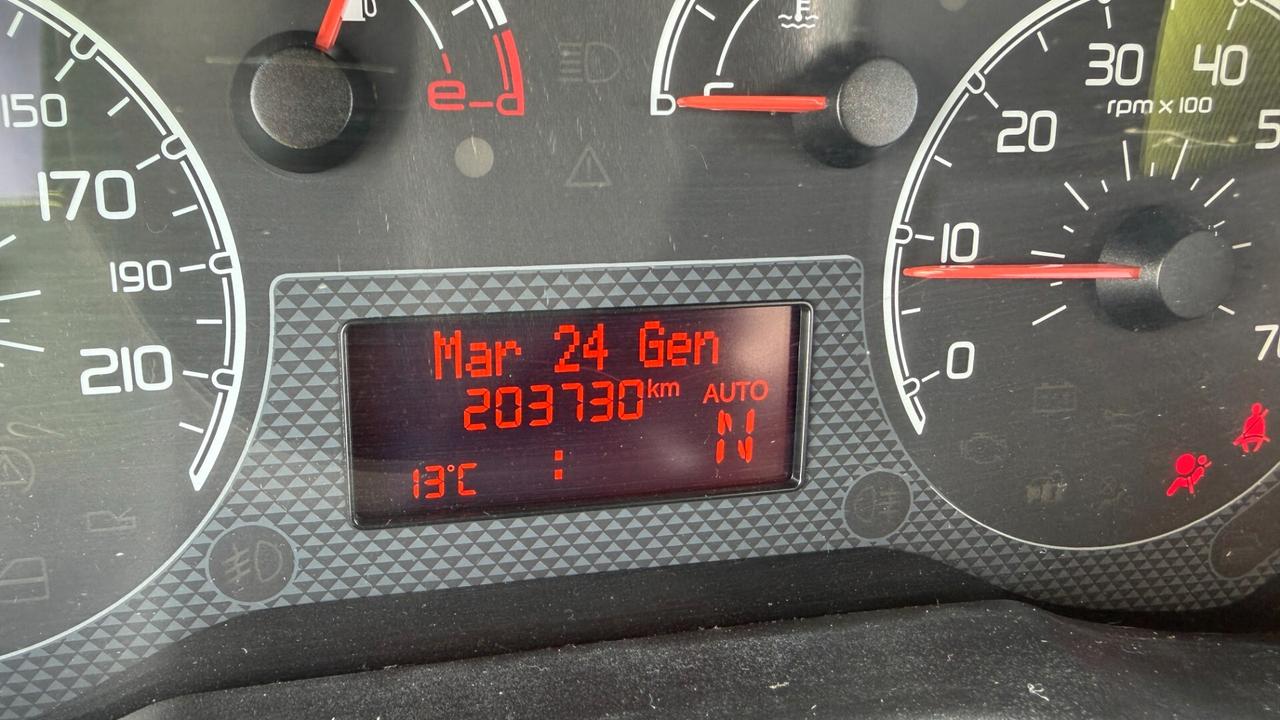 Fiat Qubo AUTOMATICO 1.3 MJT 75 CV Dynamic GARANZIA 12 MESI