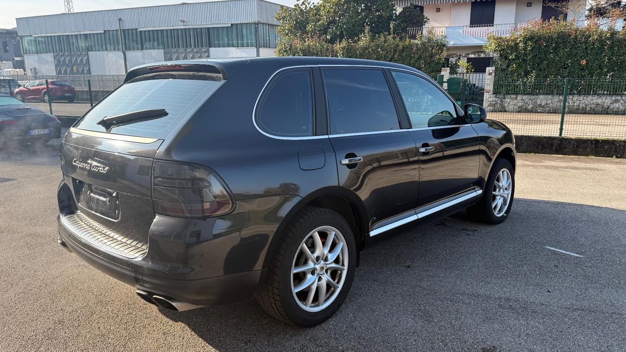 Porsche Cayenne 4.5 cat Turbo