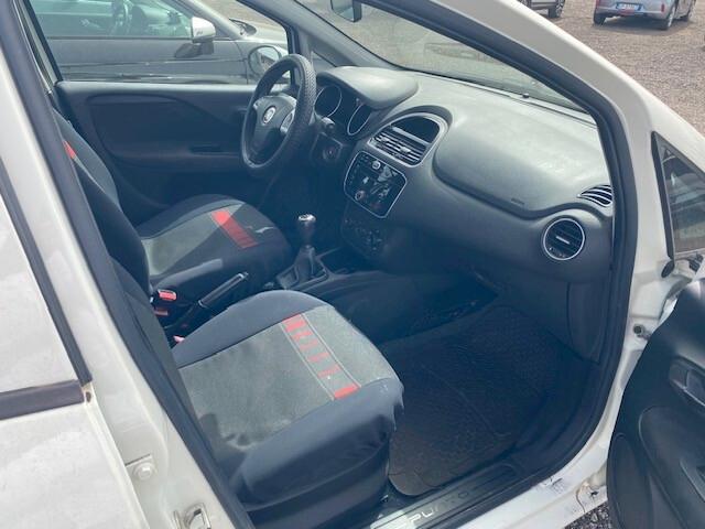Fiat Punto 1.3 MJT II 75 CV 5 porte Street