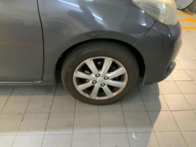 TOYOTA Yaris 1.0 5 porte Lounge