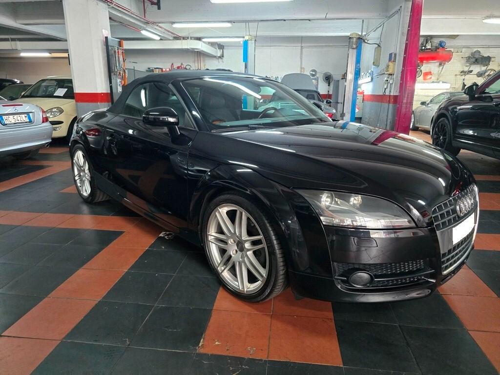 Audi TT Roadster 2.0 TFSI EXCLUSIVE/BOOK SERVICE/MANUALE