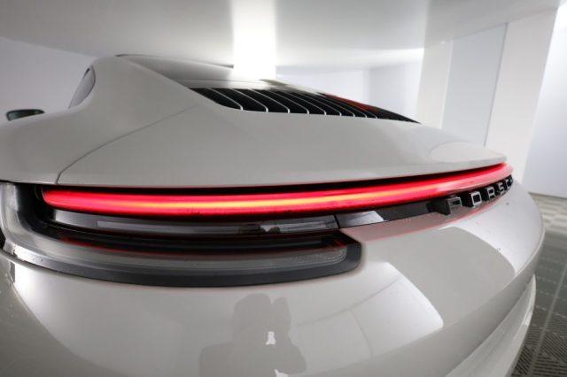 PORSCHE 911 911 Carrera 4S