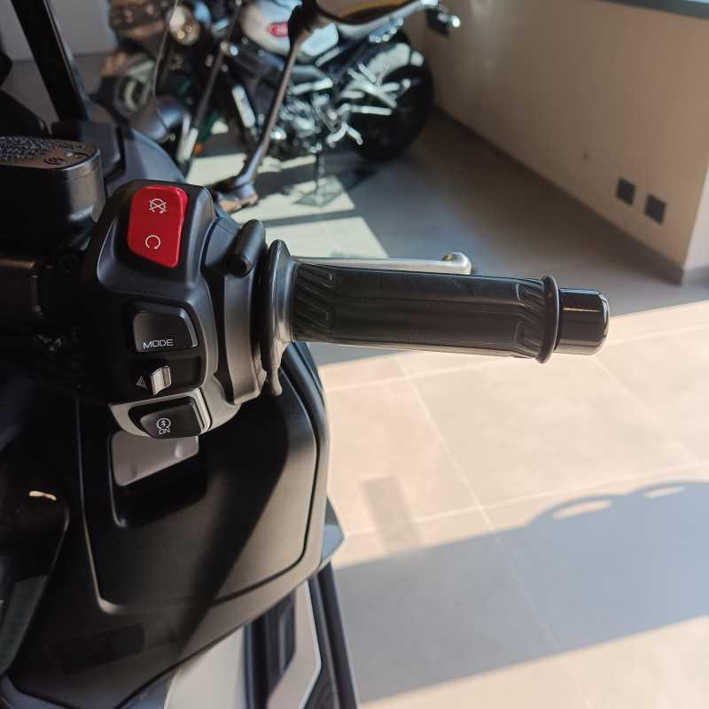 Yamaha T-Max 560 Tech Max - 2022