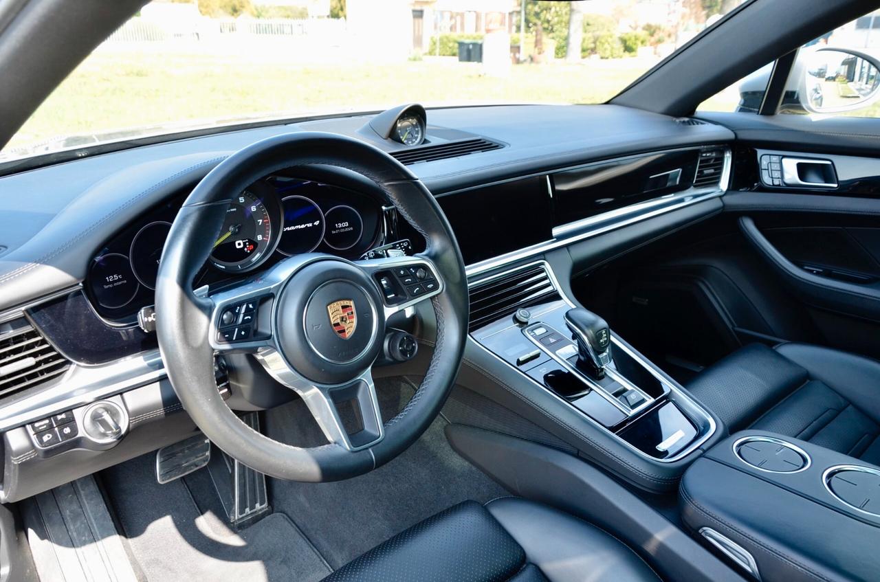 PORSCHE PANAMERA SPORT TURISMO 2.9 4 E-HYBRID PLUG-IN 330cv PDK, SERVICE PORSCHE, TETTO, SOFT CLOSE, BOSE, FARI PDLS, SOSPENSIONI PNEUMATICHE, PERMUTE
