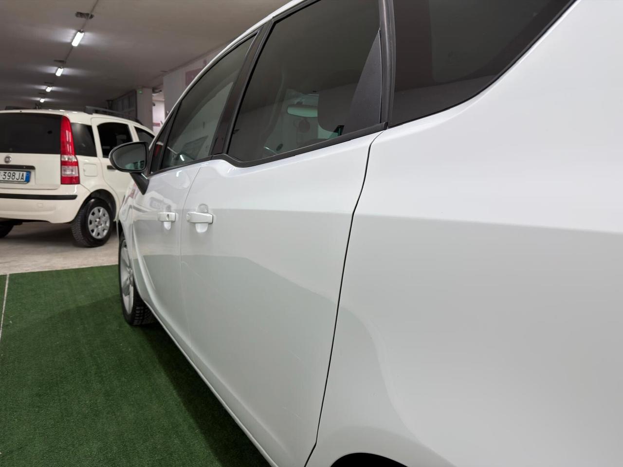 Opel Meriva 1.7 CDTI 110CV b-color Panoramic