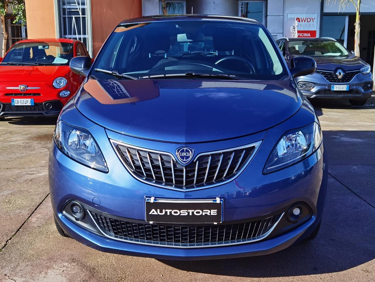 Lancia Ypsilon 1.0 FireFly 5P Hy Ecochic Gold