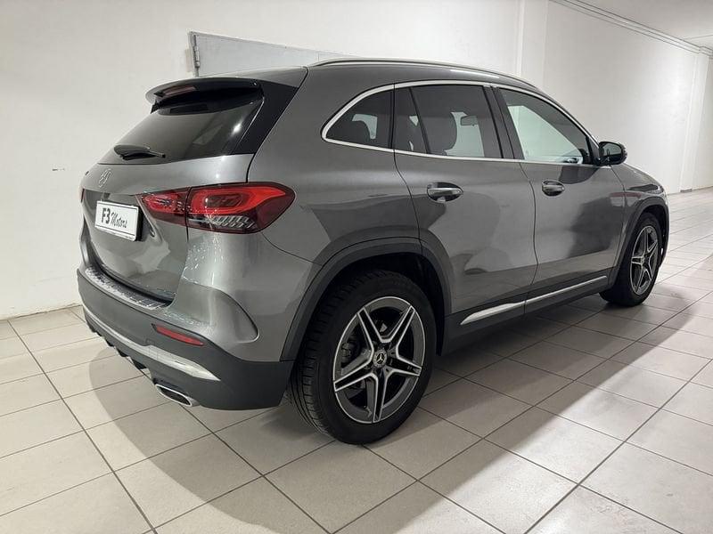 Mercedes-Benz GLA GLA 200 Automatic Premium