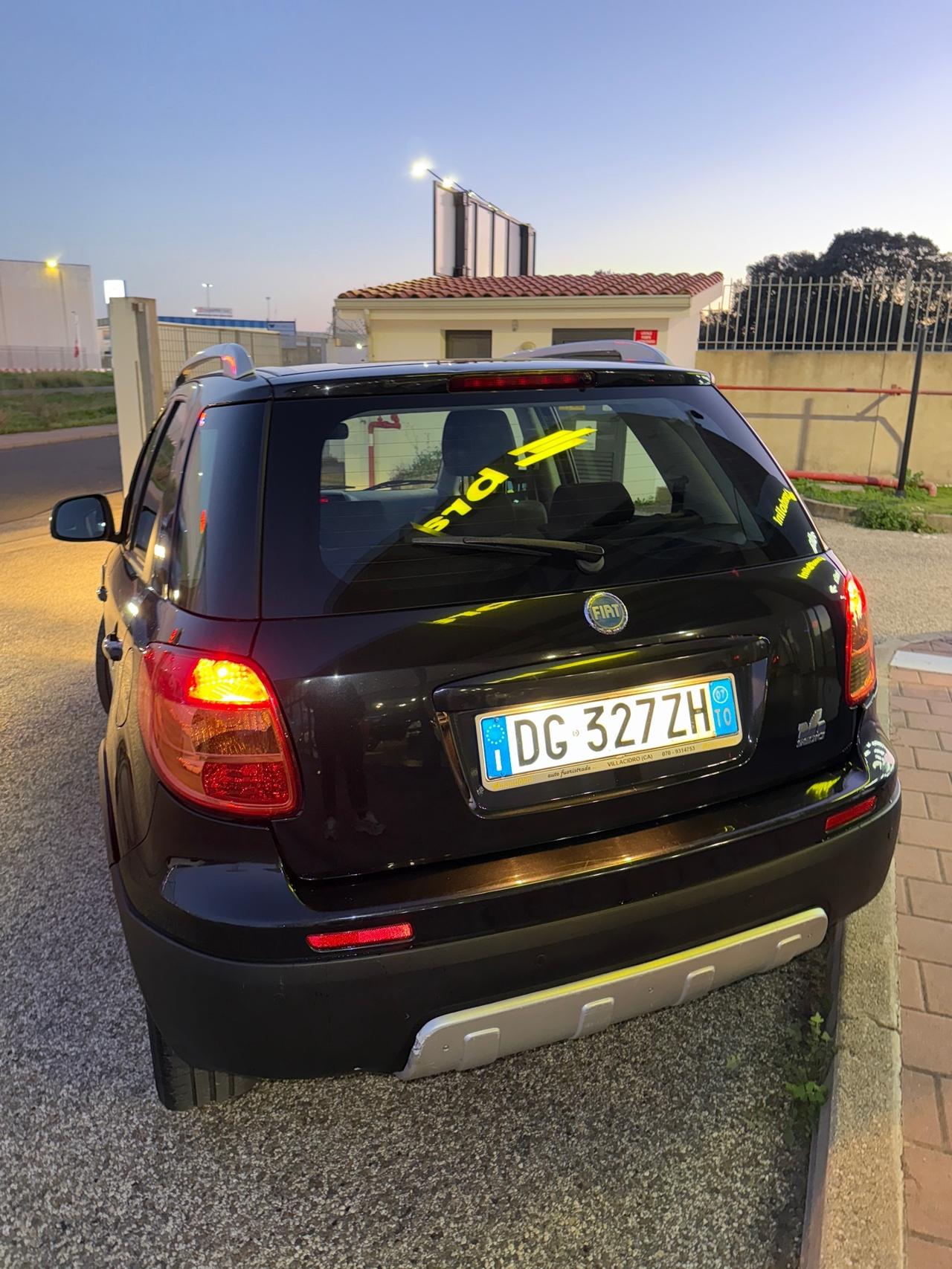 Fiat Sedici 1.9 MJT 4x4 Emotion