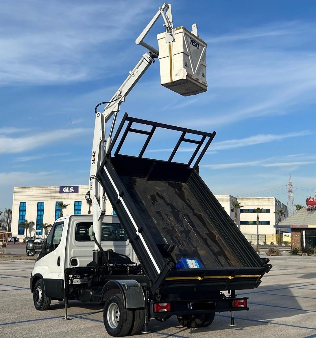 IVECO DAILY C17 3.0cc RIBALTABILE GRU/CESTELLO