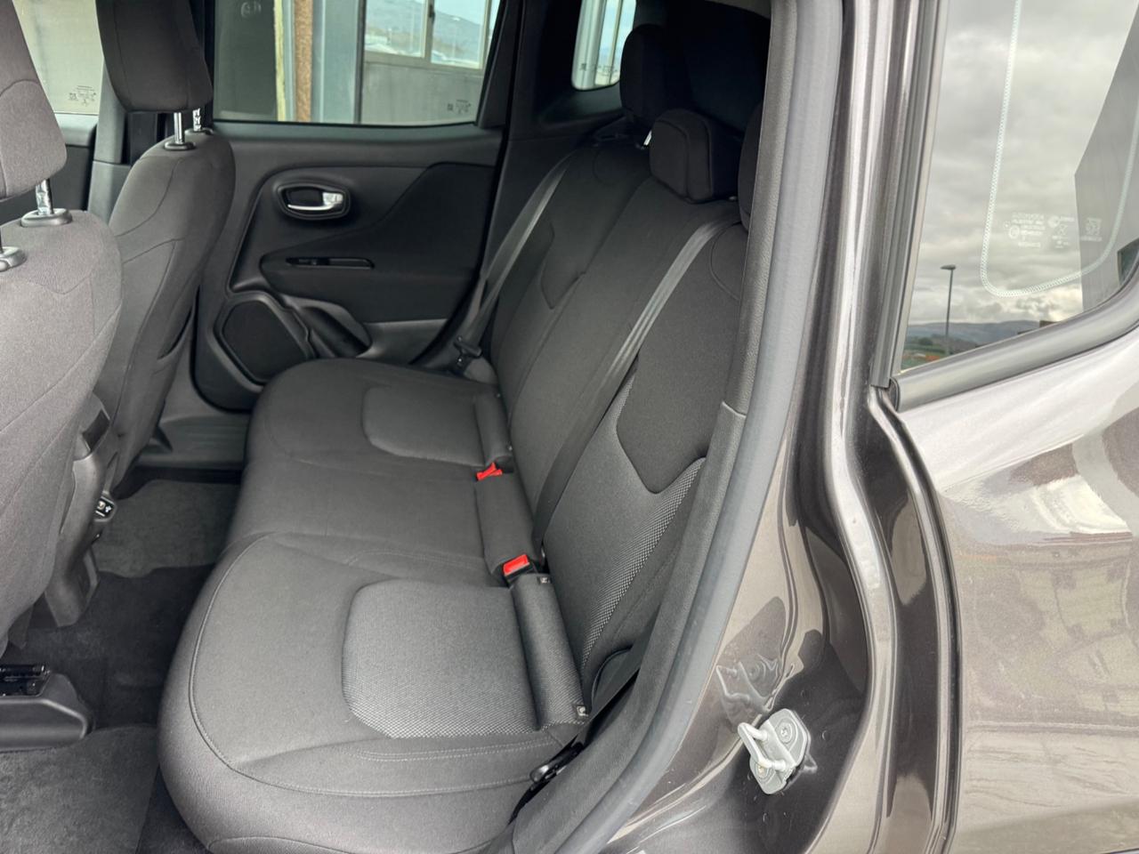 Jeep Renegade 1.6 Mjt 130 CV Longitude