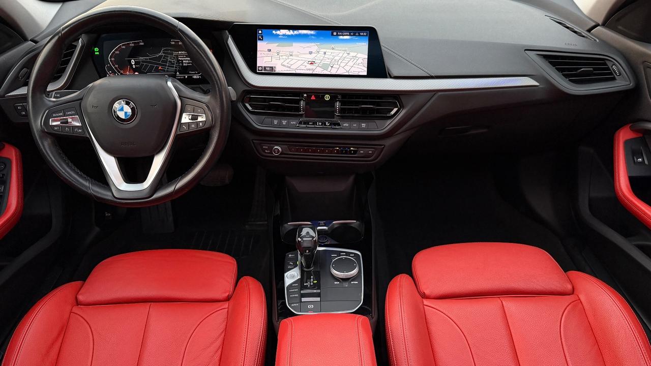 BMW 116D 1.5 LUXURY AT7 116 CV - VIRTUAL COCKPIT, TETTO APRIBILE, SEDILI IN PELLE