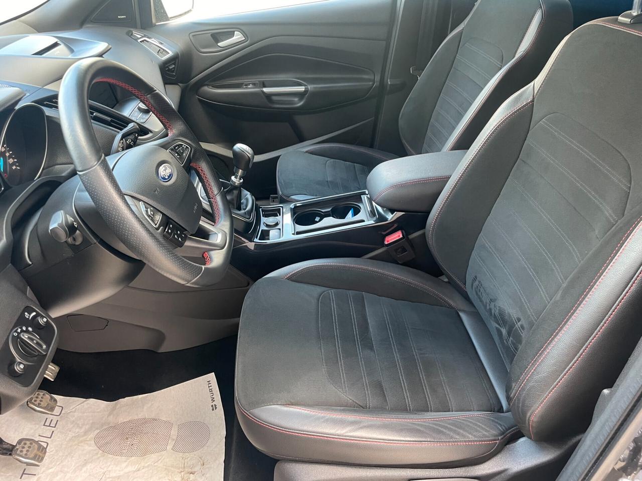 Ford Kuga 2.0 TDCI 120 CV S&S 2WD ST-Line