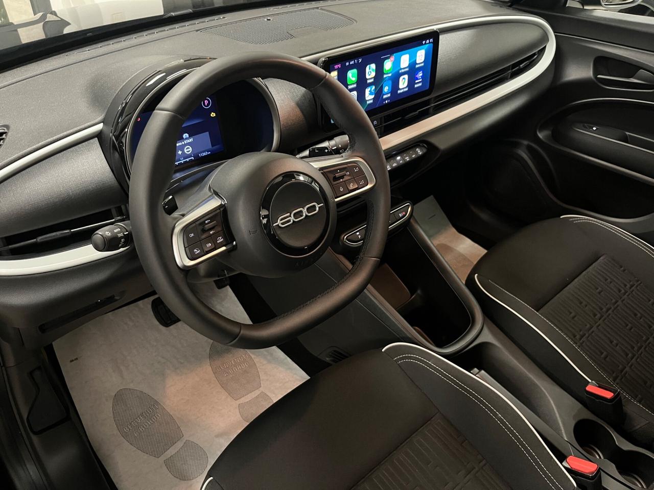 Fiat 600 Hybrid 101 CV DCT MHEV 2025’