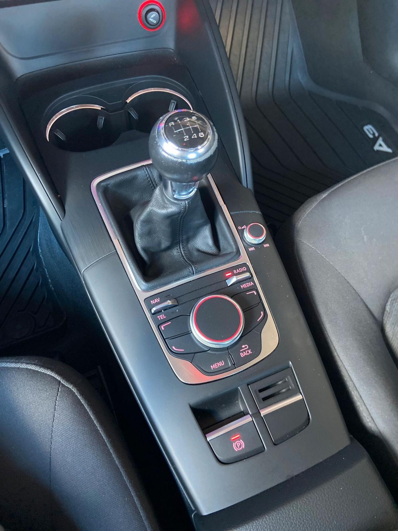 Audi A3 Sportback 1.6 TDI 110cv (81kw) Ambition EURO6