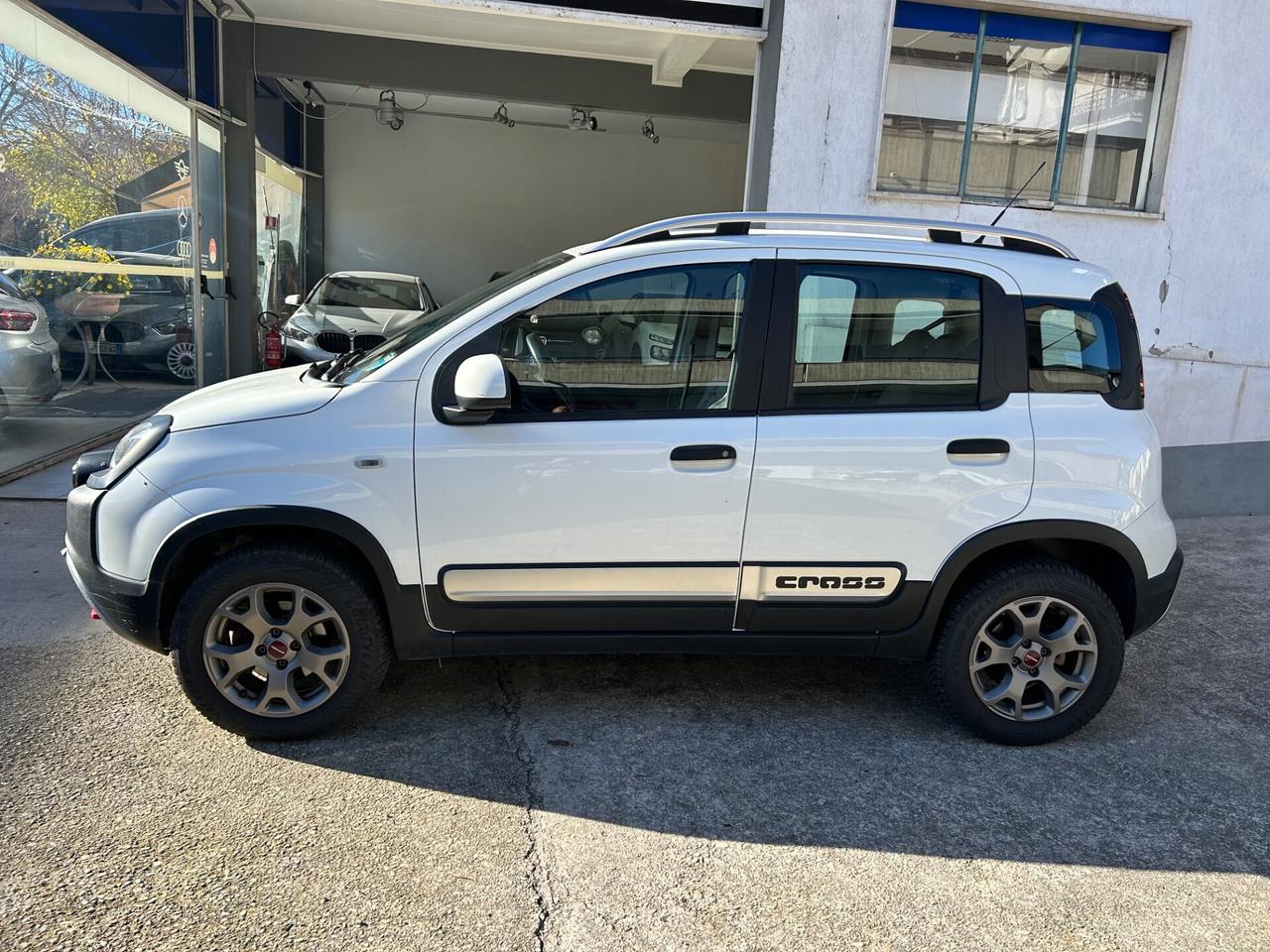 FIAT PANDA CROSS 4X4 1.3 MJT ( 79.000 KM) G.di Traino