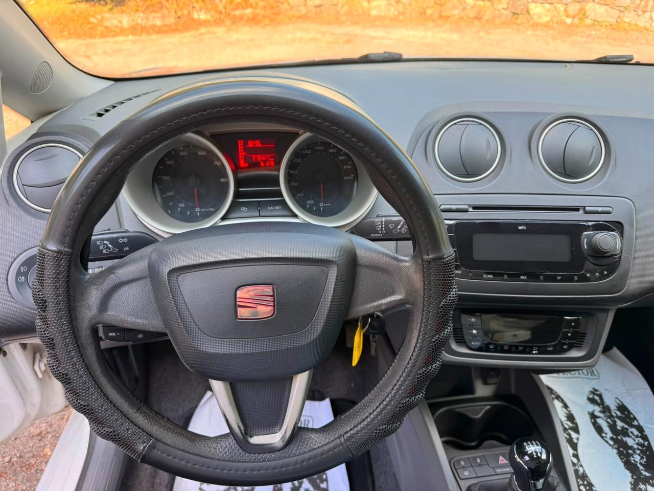 Seat Ibiza 1.2 70 CV 5p. Reference GARANZIA 1 ANNO