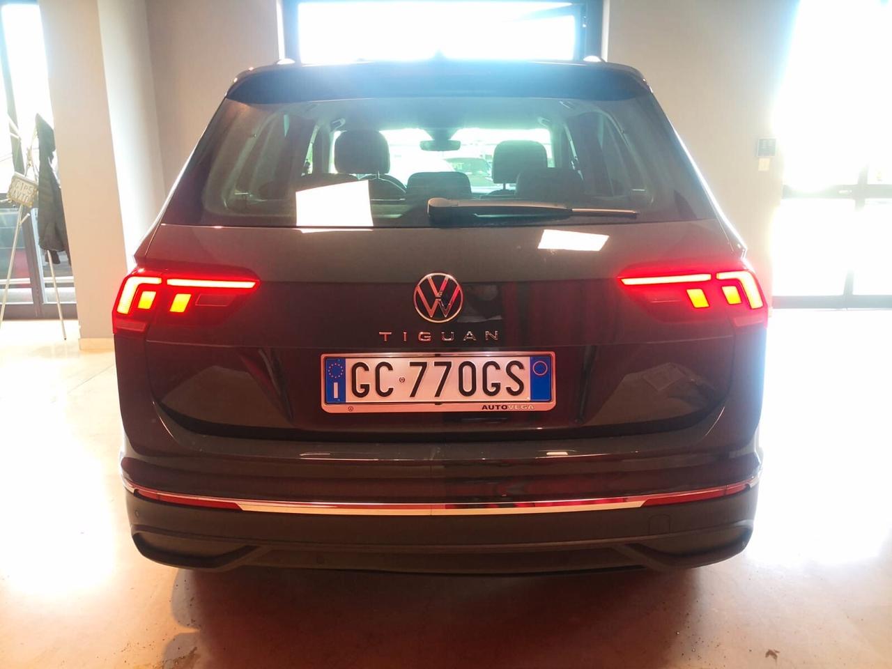 Volkswagen Tiguan 2.0 TDI 150 CV SCR DSG Life ***TAGLIANDI VW***