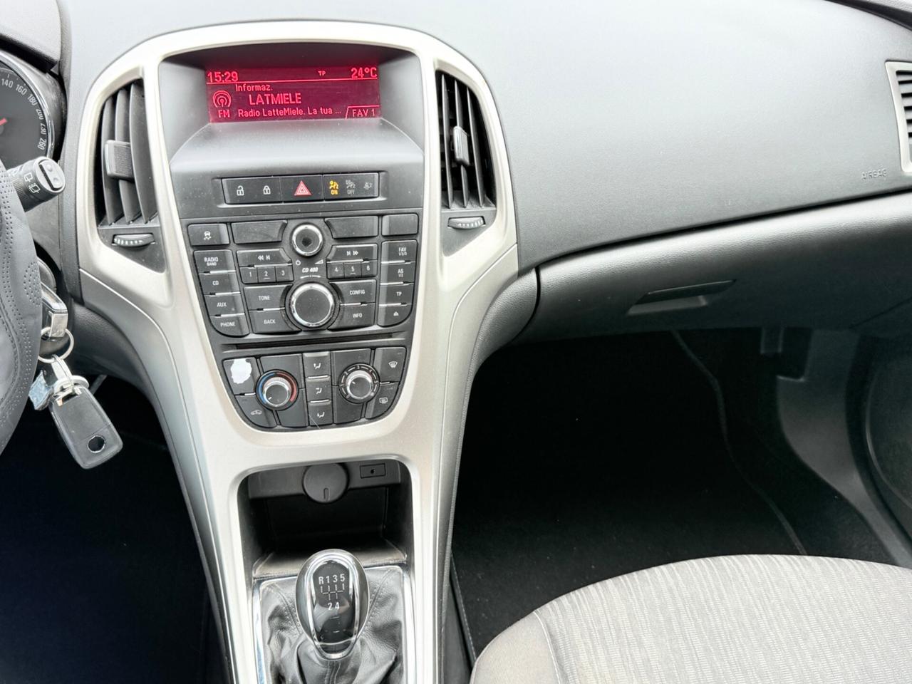 Opel Astra 1.6 115CV 5 porte Cosmo
